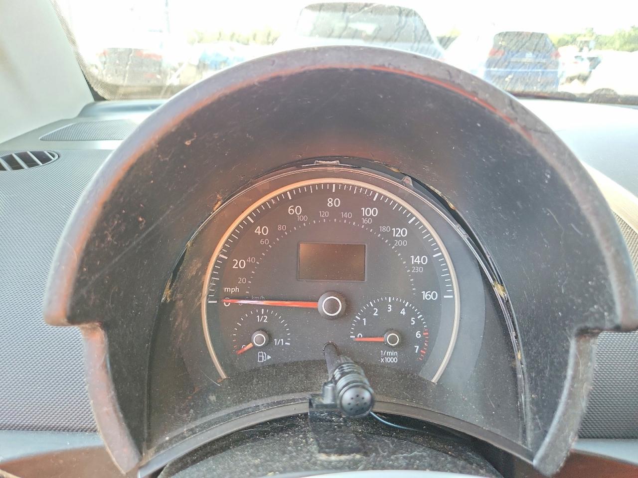 3VWRF31Y27M422156 · 2007 VOLKSWAGEN NEW BEETLE · 9/12
