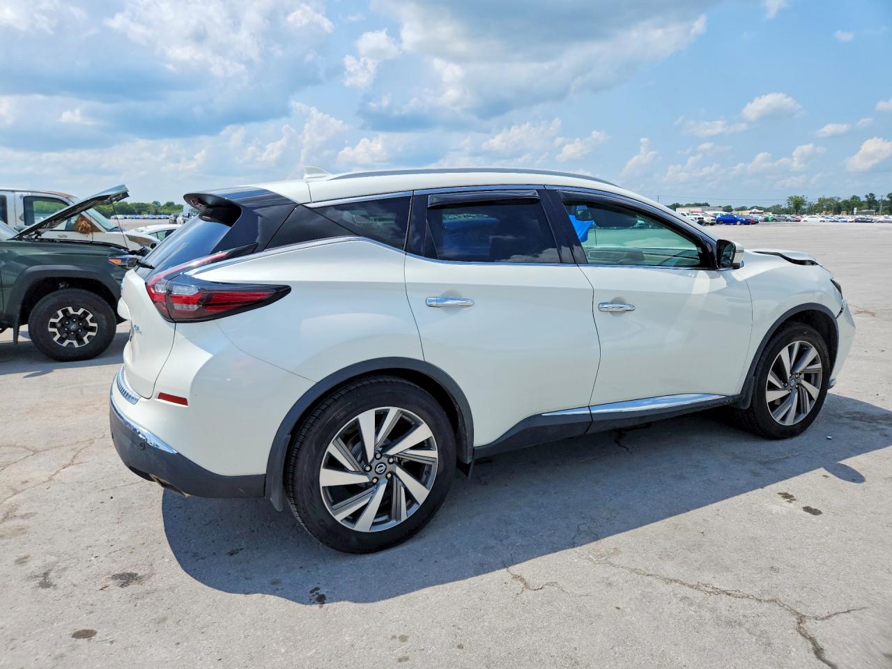 5N1AZ2CJXLN143826 · 2020 NISSAN MURANO · 3/13