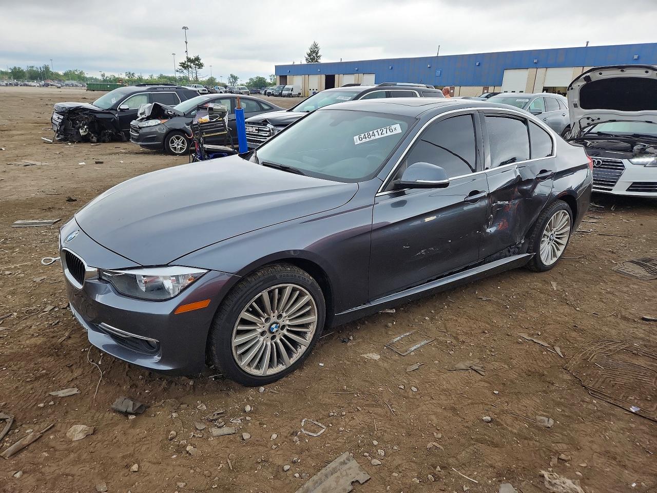 WBA3A5C54CF341589 · 2012 BMW 328
