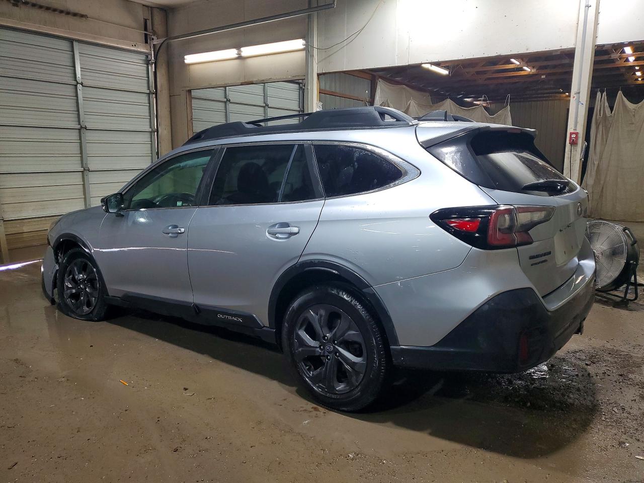 4S4BTGLD6M3104595 · 2021 SUBARU OUTBACK · 2/14