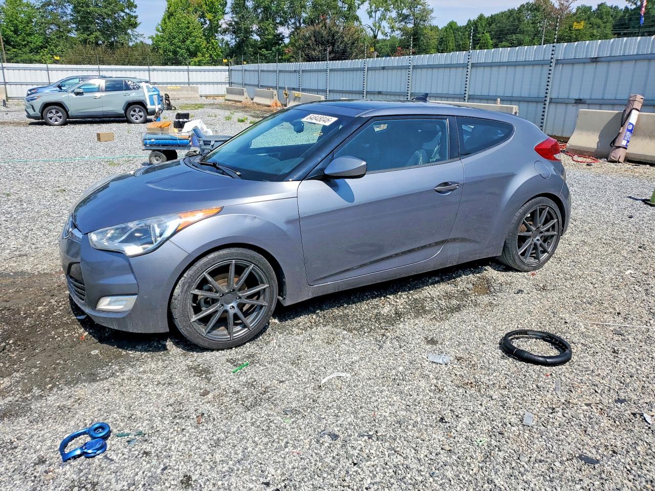 2013 HYUNDAI VELOSTER