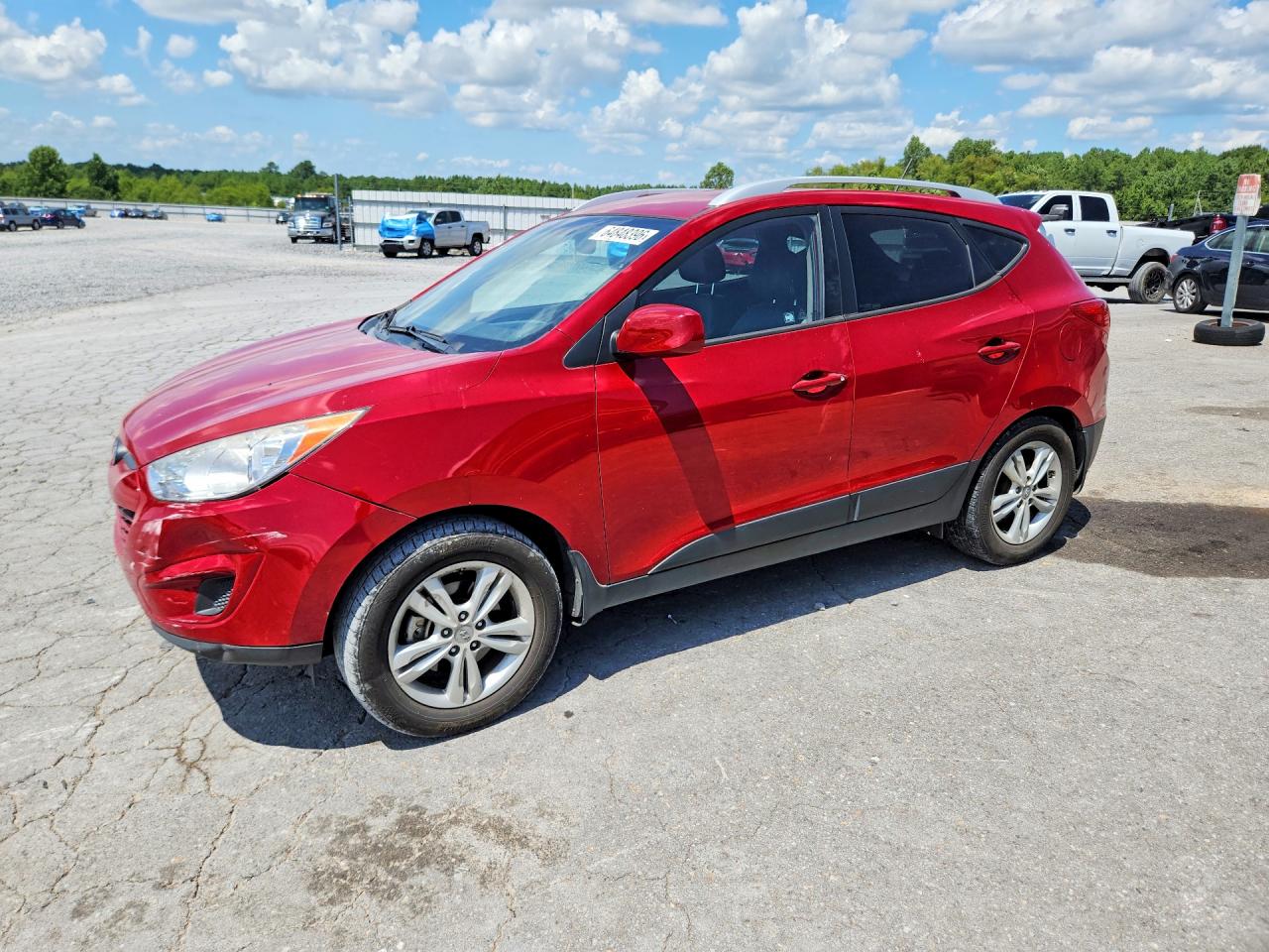 KM8JUCAC0BU227487 · 2011 HYUNDAI TUCSON
