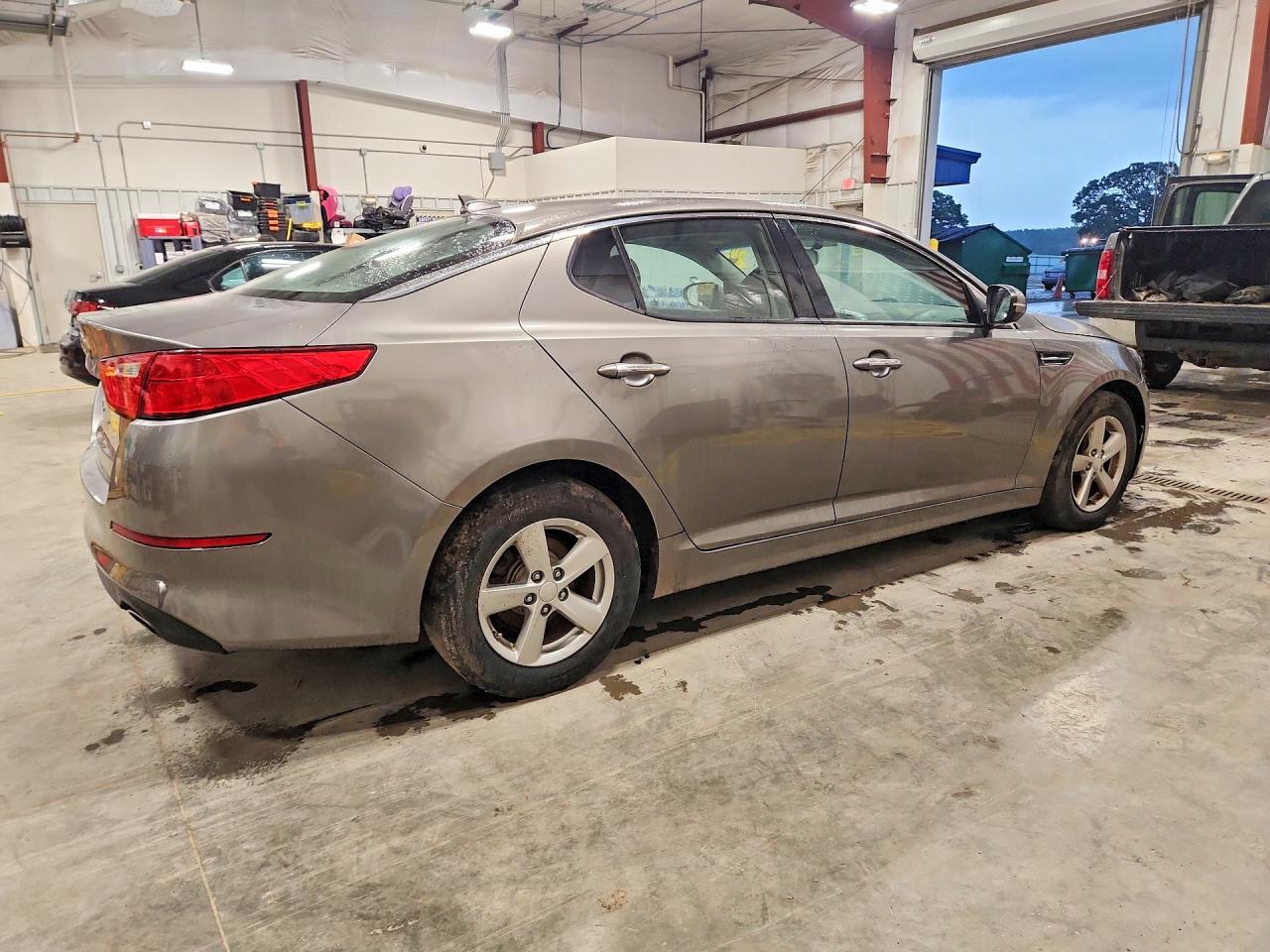 5XXGM4A76FG506512 · 2015 KIA OPTIMA · 3/12