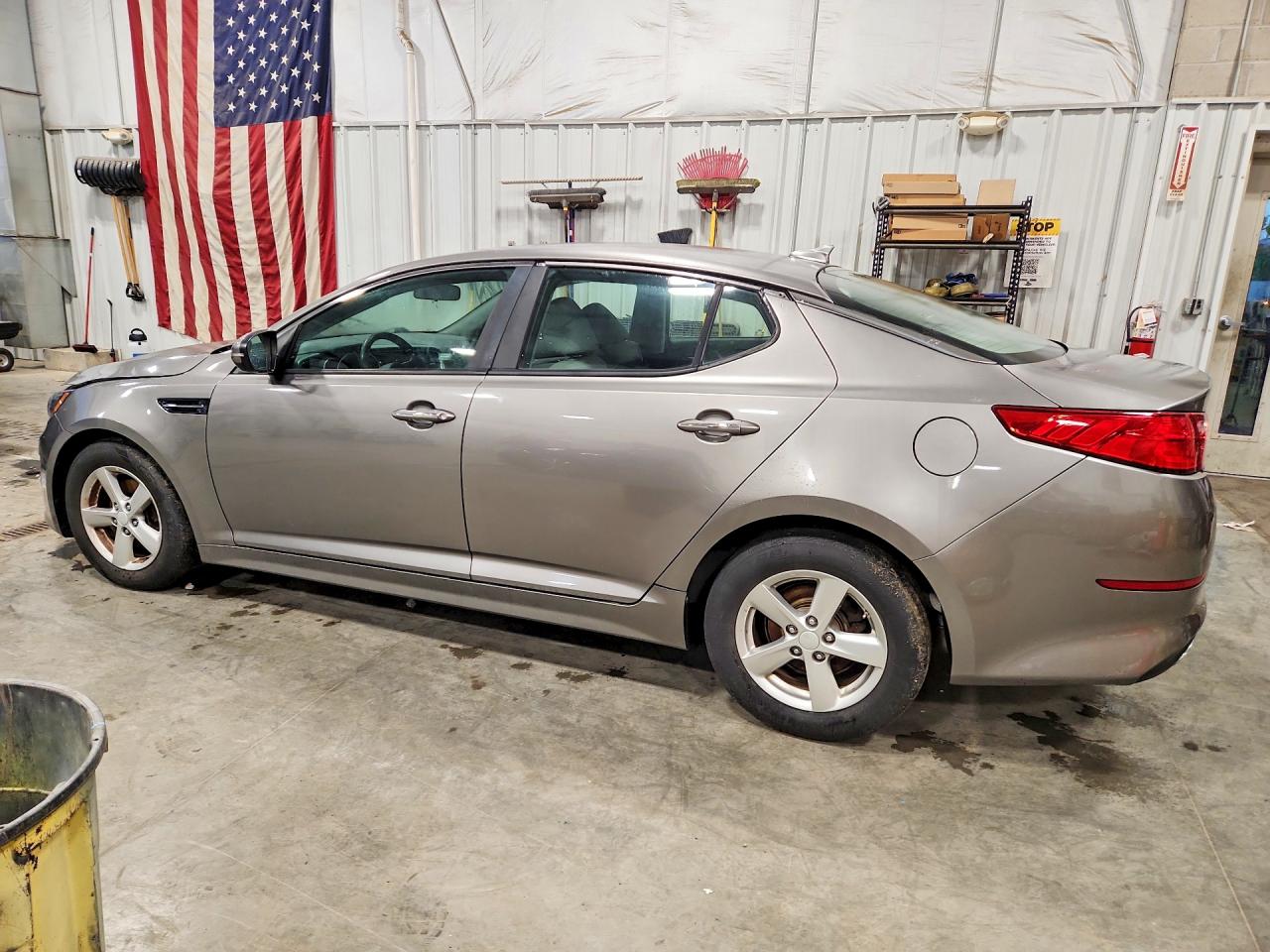5XXGM4A76FG506512 · 2015 KIA OPTIMA · 2/12