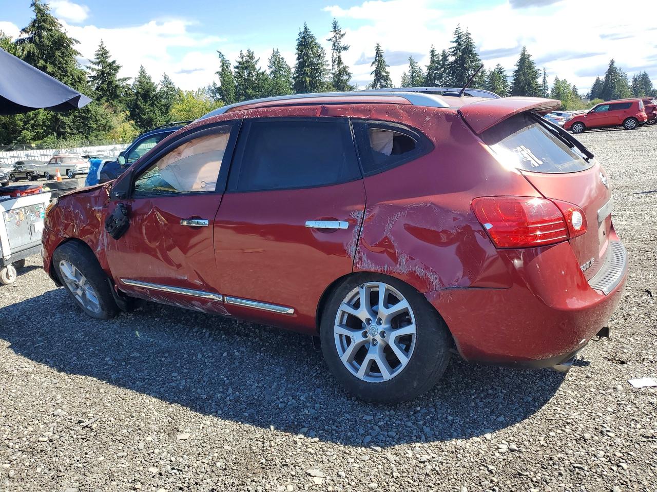 JN8AS5MV2CW406160 · 2012 NISSAN ROGUE · 2/13