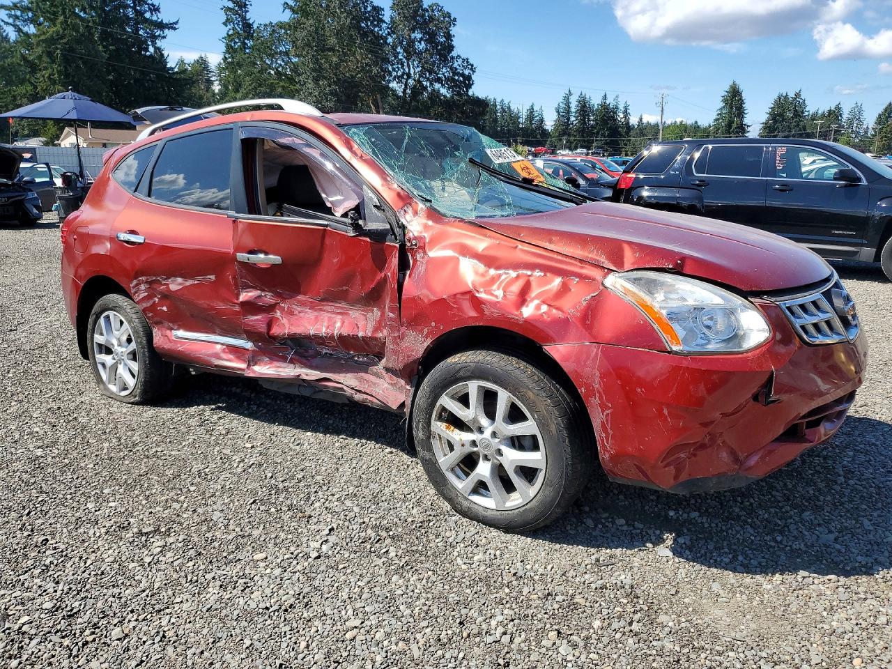 JN8AS5MV2CW406160 · 2012 NISSAN ROGUE · 4/13