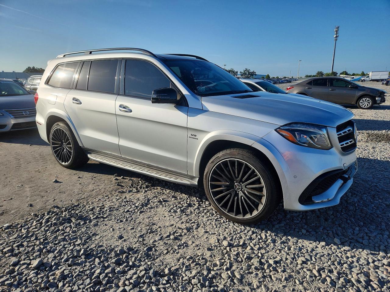 4JGDF7FEXHA990331 · 2017 MERCEDES-BENZ GLS · 4/13