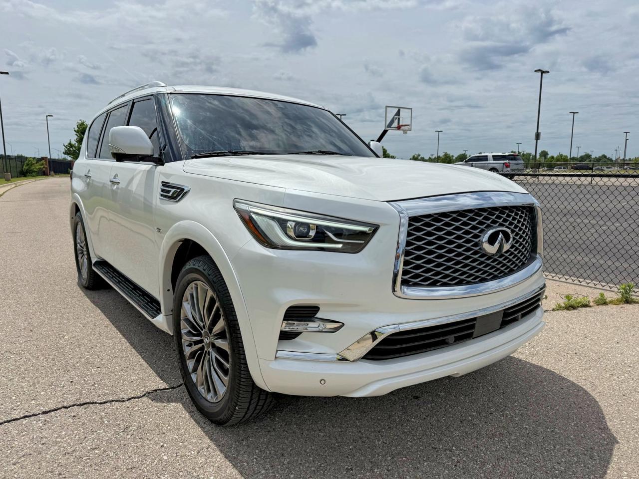 JN8AZ2NF2K9682725 · 2019 INFINITI QX80