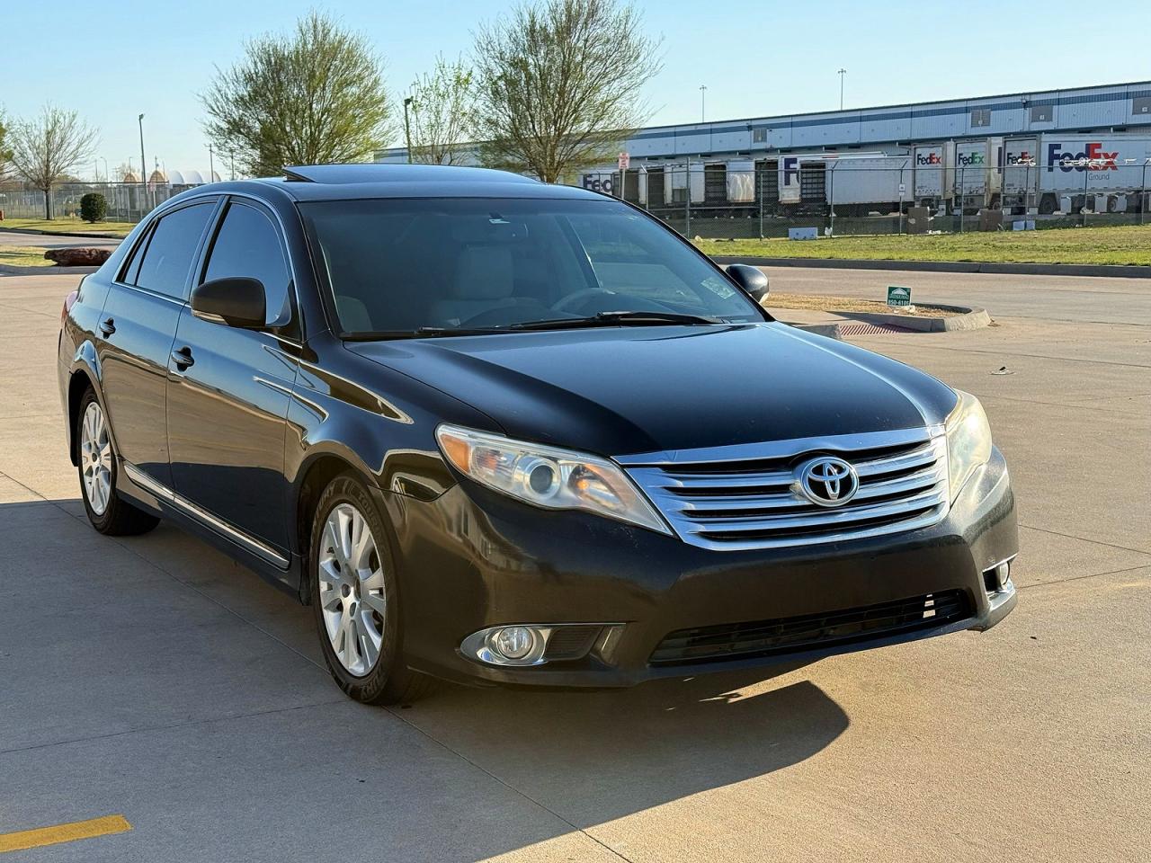 4T1BK3DB8BU431922 · 2011 TOYOTA AVALON