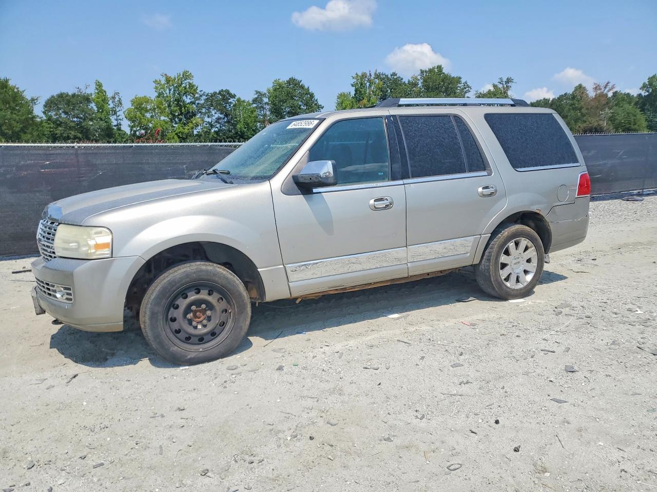 5LMFU28548LJ06545 · 2008 LINCOLN NAVIGATOR