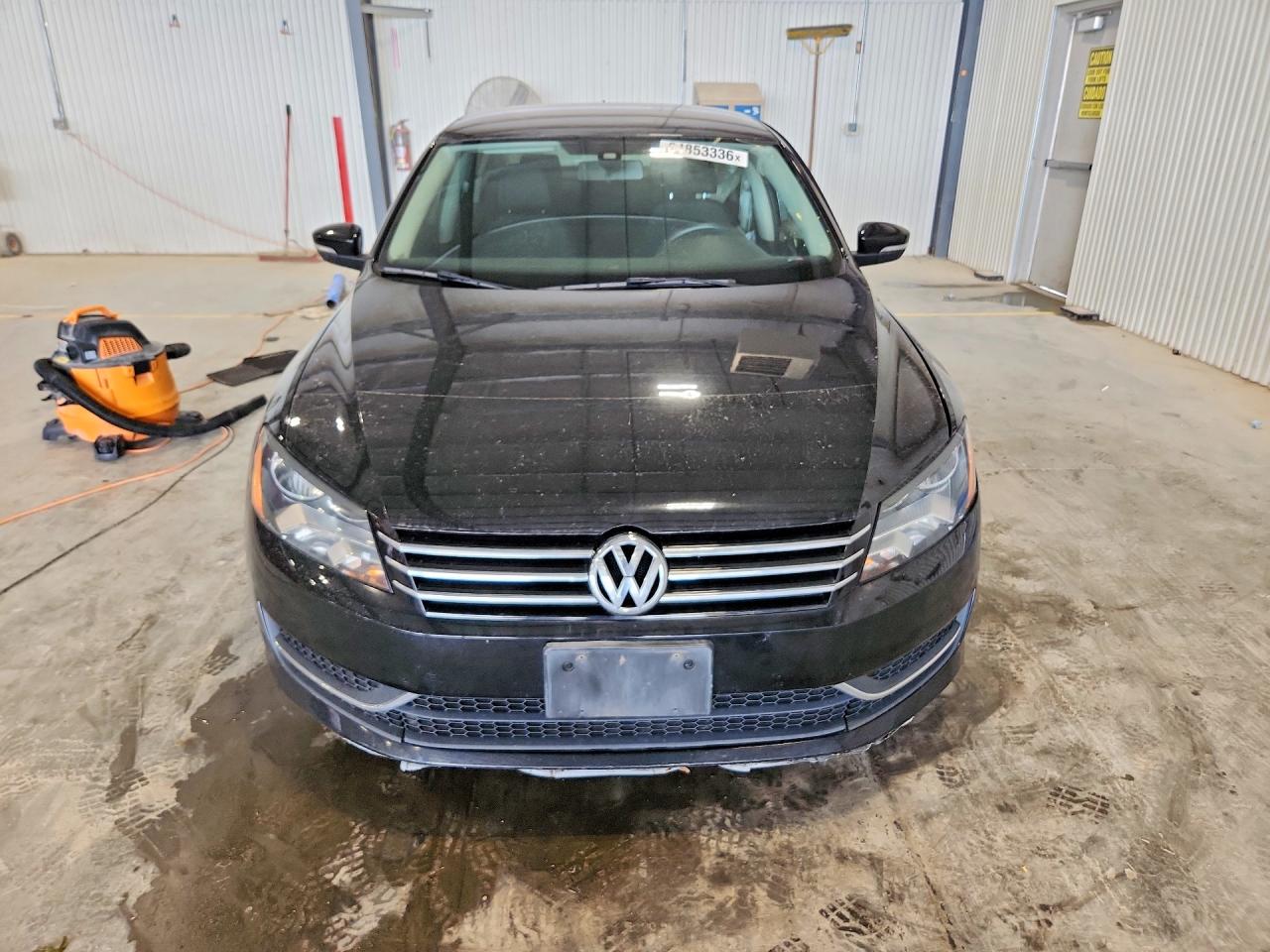 1VWAH7A35DC052692 · 2013 VOLKSWAGEN PASSAT · 5/12