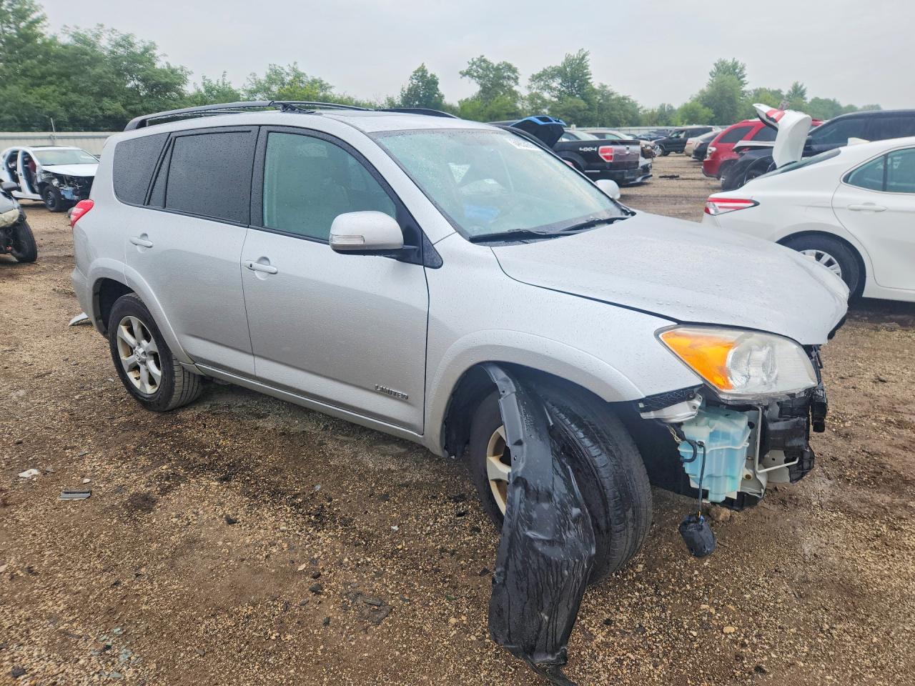 2T3DK4DV3BW044355 · 2011 TOYOTA RAV4 · 4/14