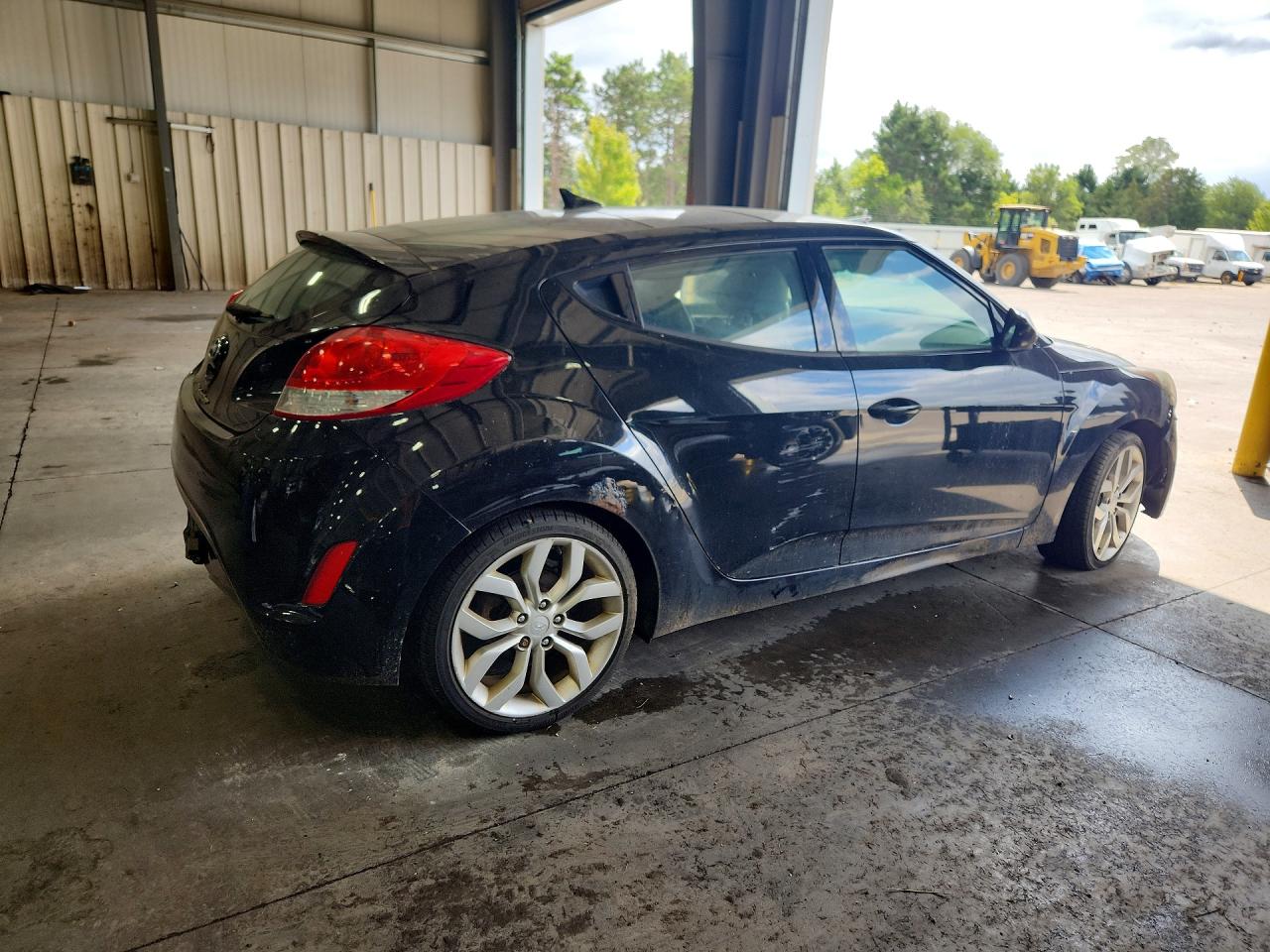 KMHTC6ADXCU061714 · 2012 HYUNDAI VELOSTER · 3/12