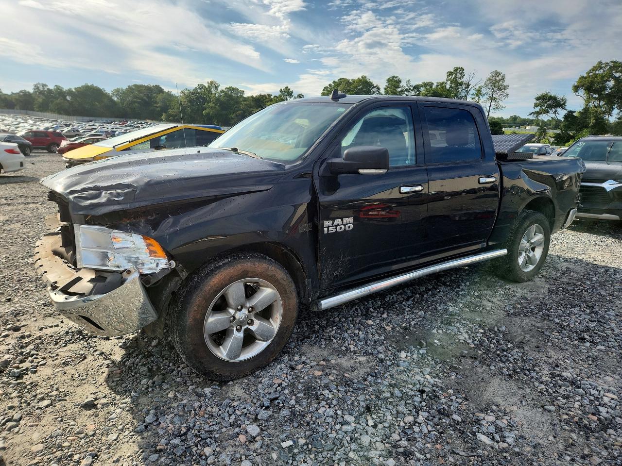 3C6RR7LT2HG665752 · 2017 RAM 1500