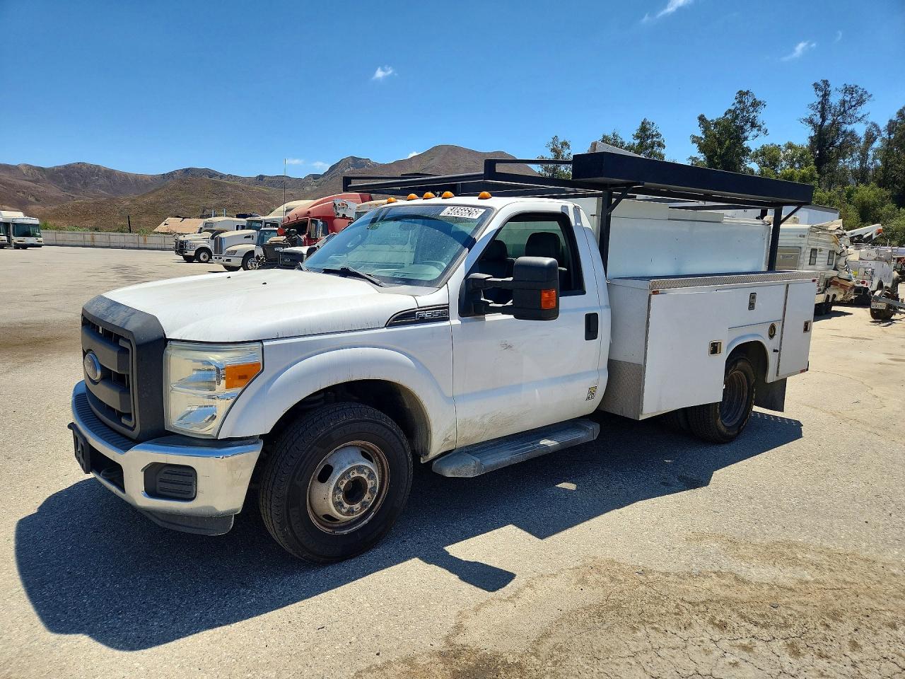 1FDRF3G68EEA18012 · 2014 FORD F350