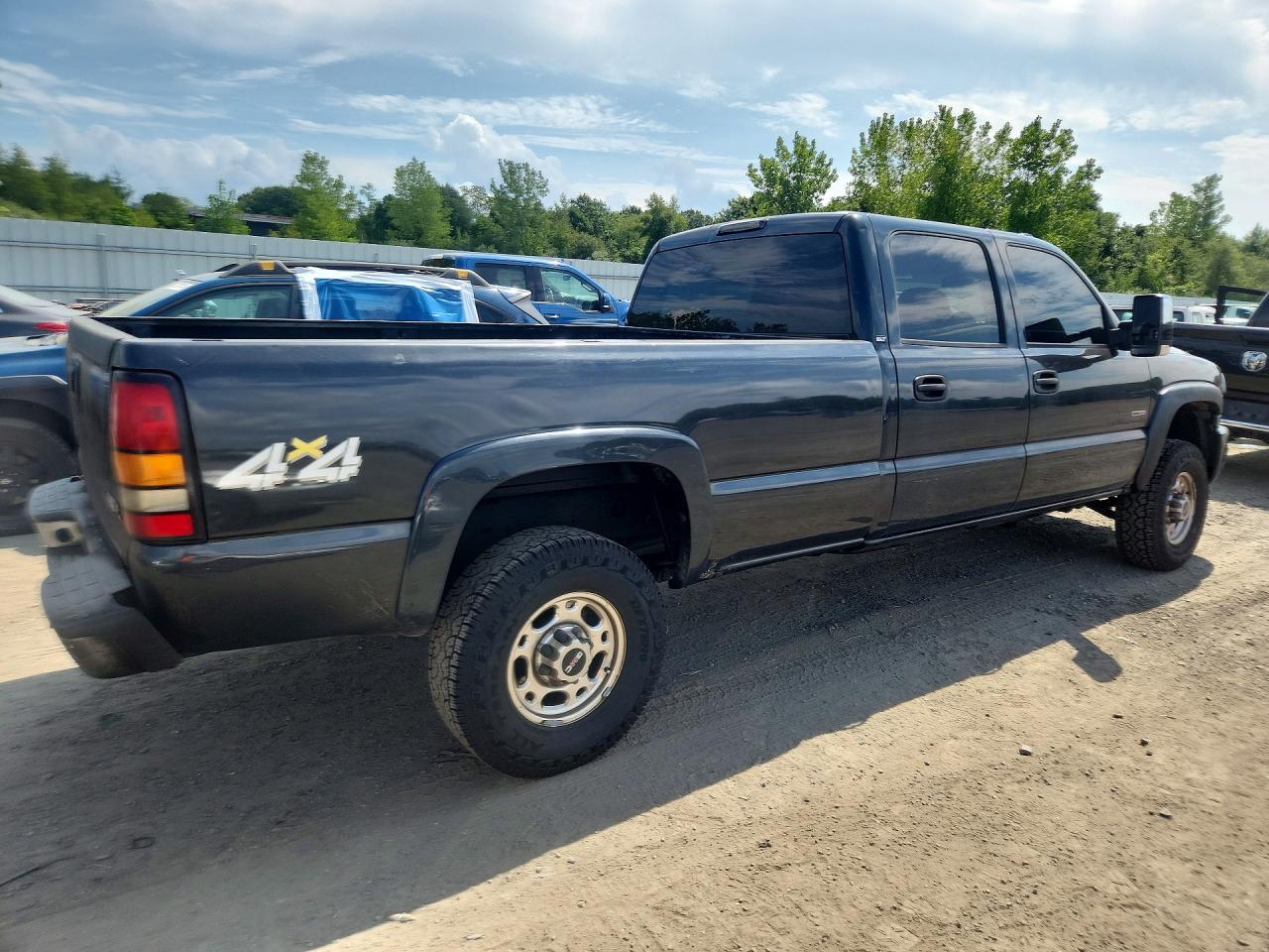 1GTHK23255F909071 · 2005 GMC SIERRA · 3/12
