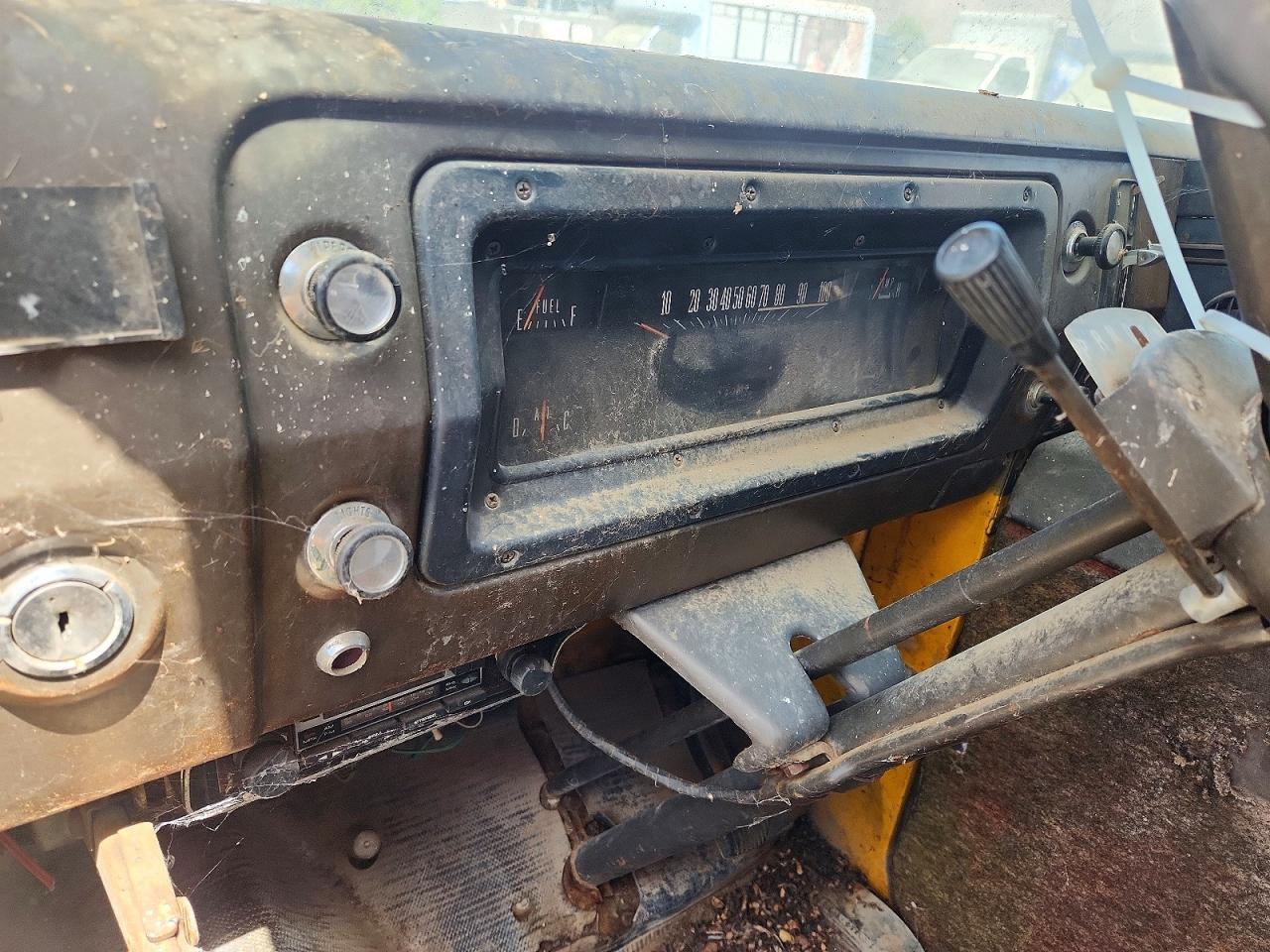 E24AHD89105 · 1968 FORD ECONOLINE · 8/10