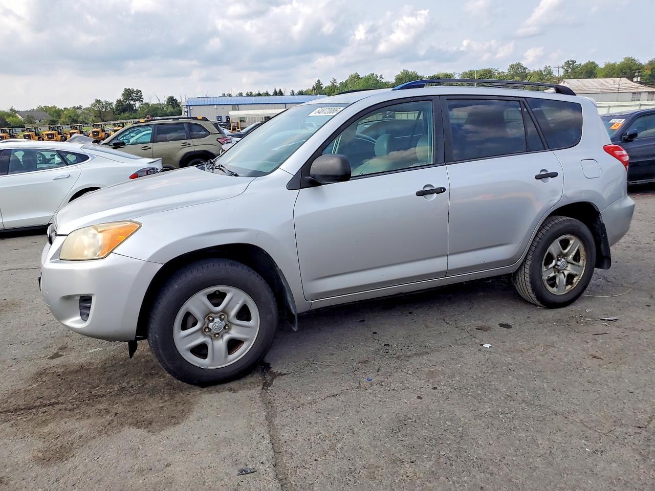 JTMBF33V99D011200 · 2009 TOYOTA RAV4