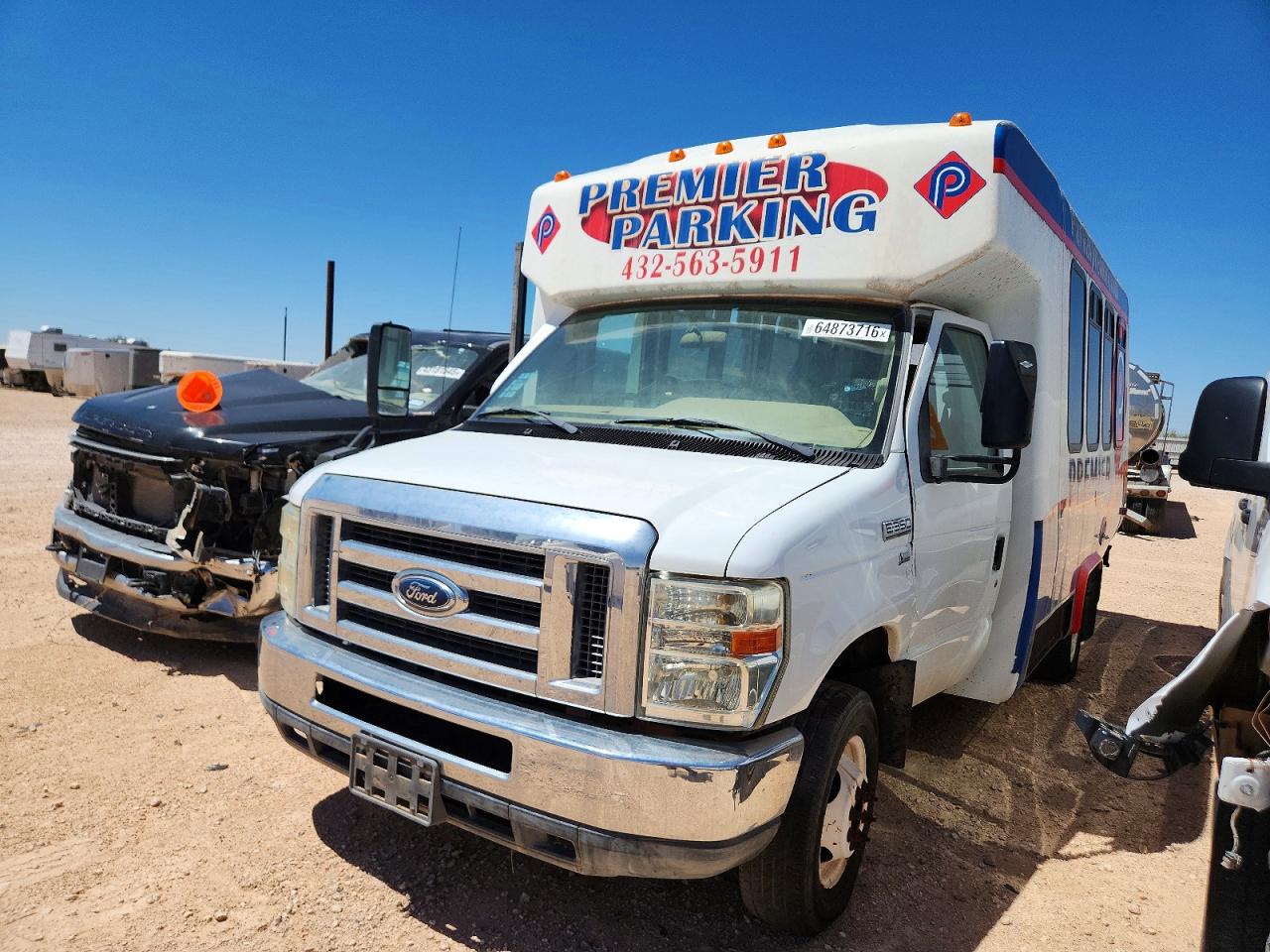 1FDEE3FLXBDB38954 · 2011 FORD ECONOLINE · 2/10