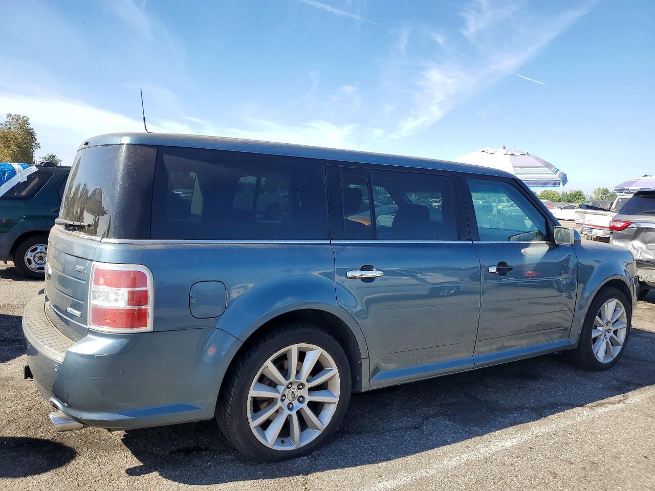 2FMHK6CT9ABA29417 · 2010 FORD FLEX · 3/13