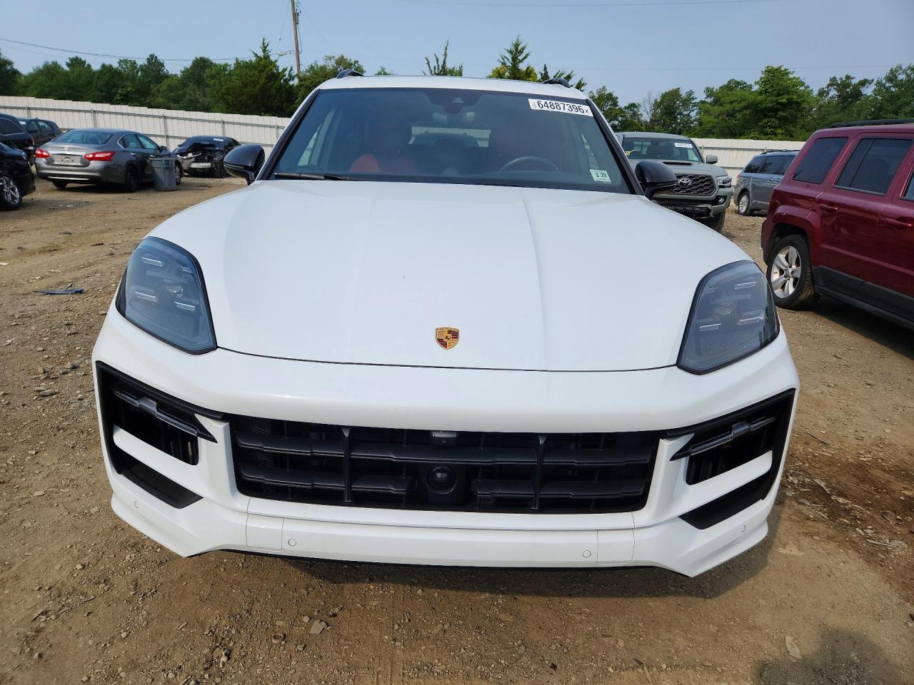 WP1AA2AY1RDA09554 · 2024 PORSCHE CAYENNE · 5/14