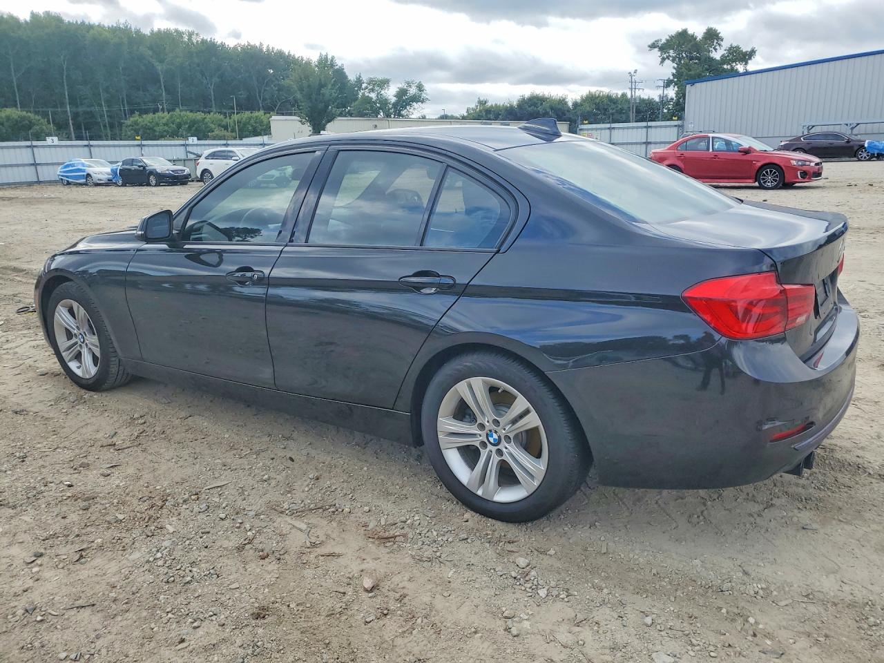 WBA8E9G54GNU28545 · 2016 BMW 328 · 2/13