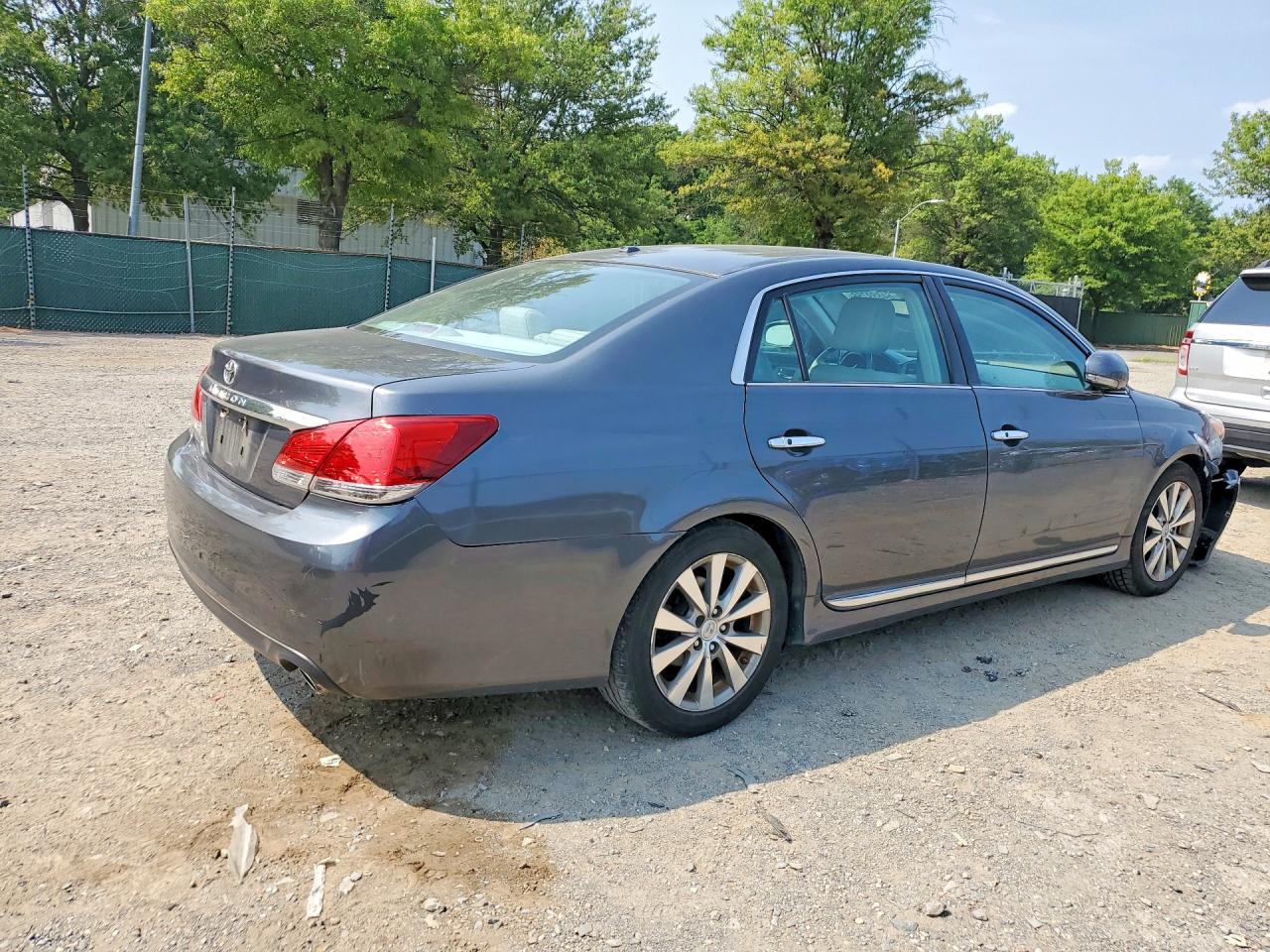 4T1BK3DB9BU388353 · 2011 TOYOTA AVALON · 3/12