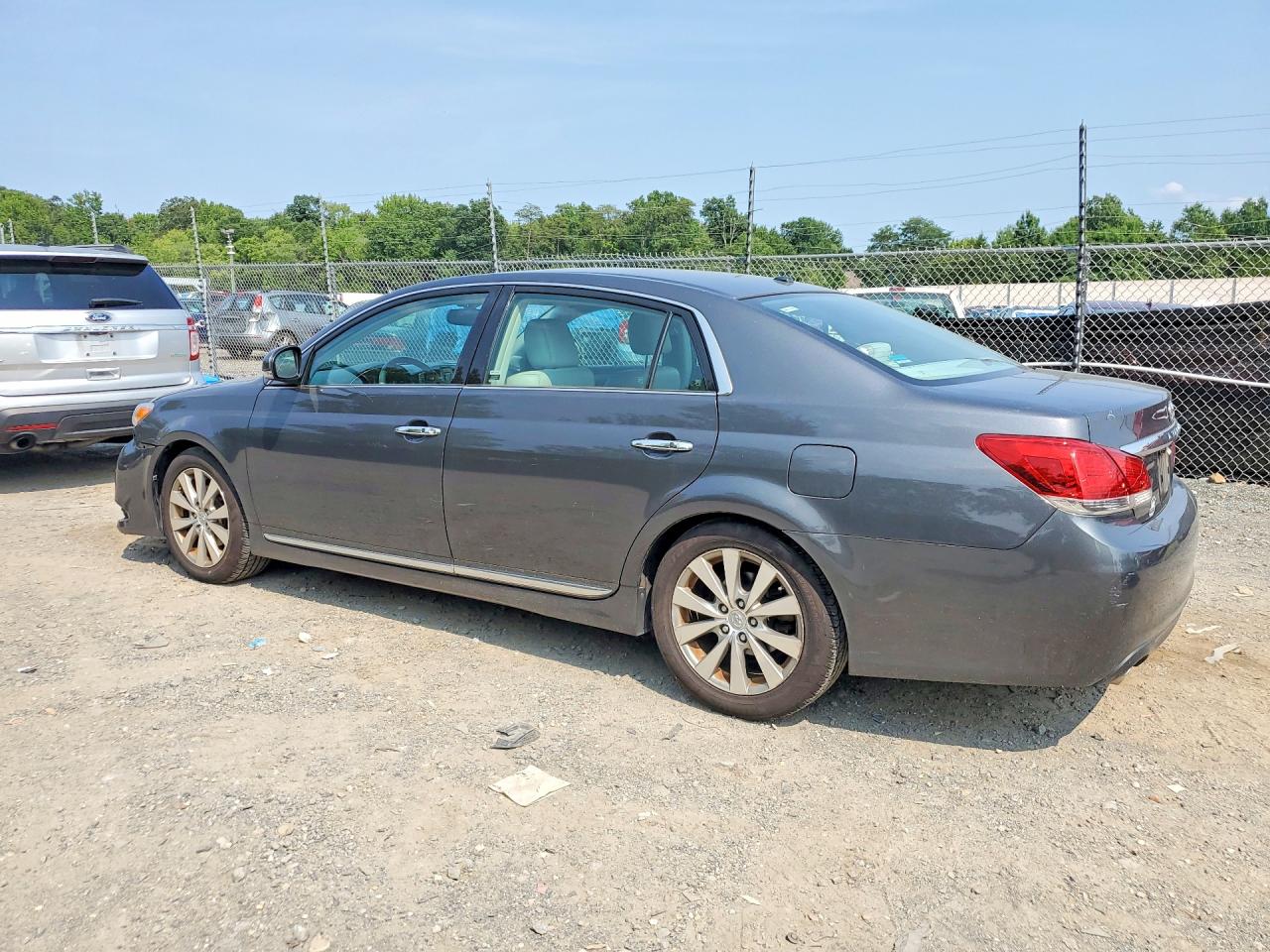 4T1BK3DB9BU388353 · 2011 TOYOTA AVALON · 2/12