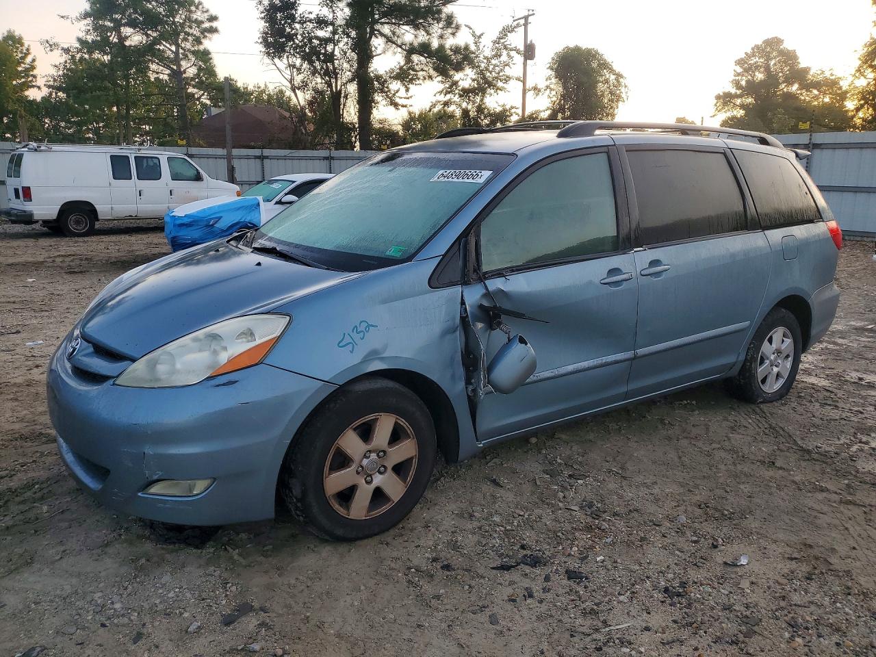 5TDZK22C57S095280 · 2007 TOYOTA SIENNA