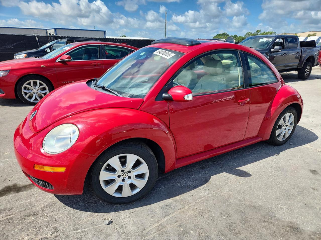 3VWRW31C98M520221 · 2008 VOLKSWAGEN NEW BEETLE