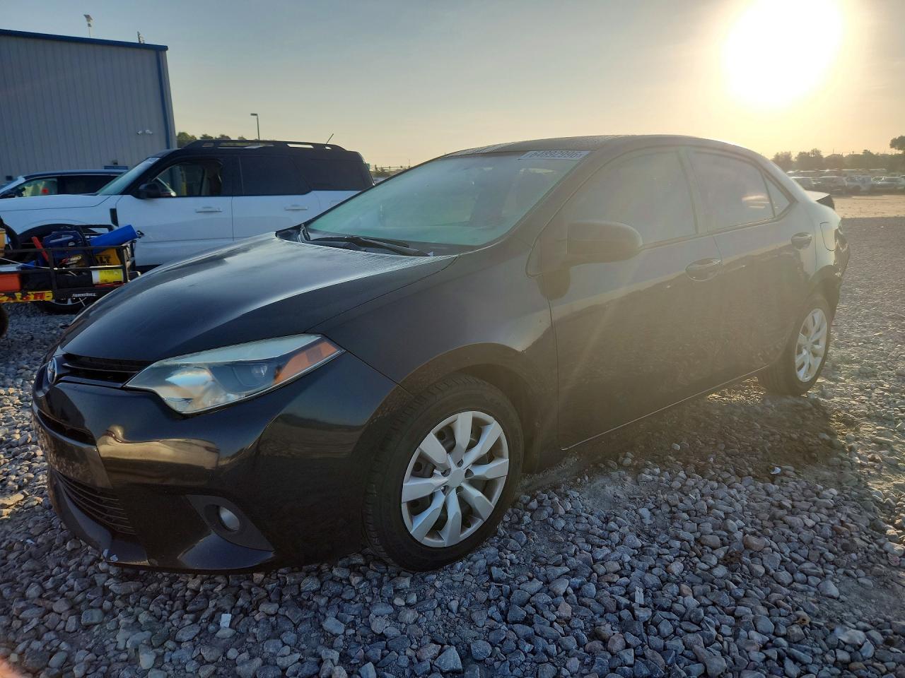 5YFBURHE7FP316141 · 2015 TOYOTA COROLLA