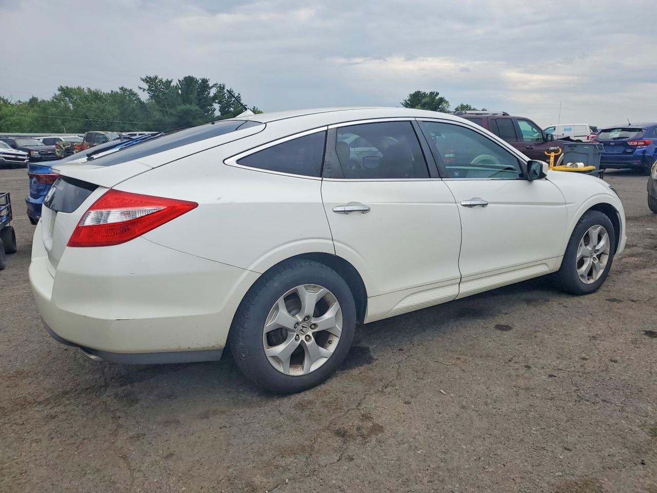 5J6TF2H52AL011423 · 2010 HONDA ACCORD CROSSTOUR · 3/13