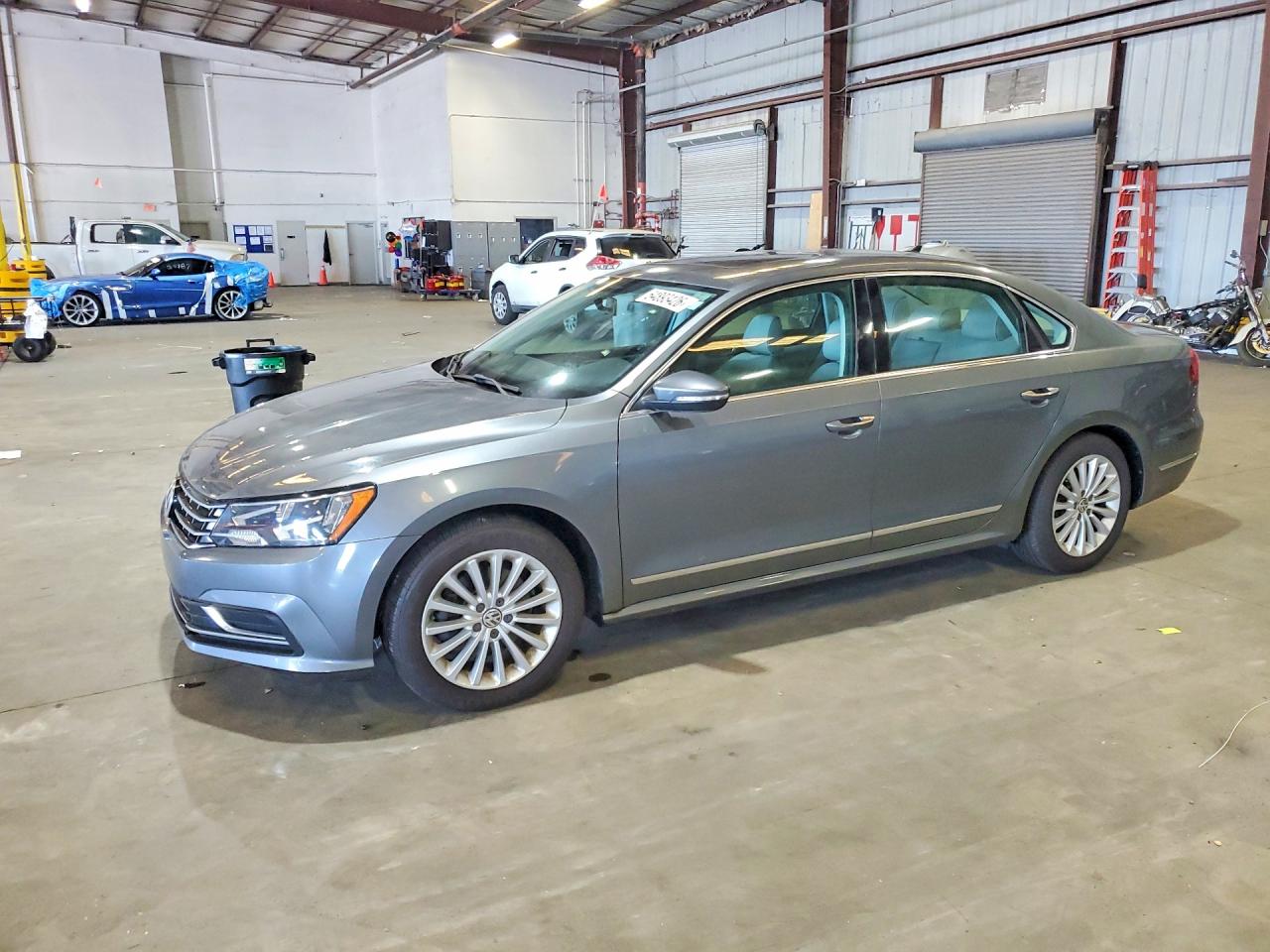 1VWBT7A35HC007776 · 2017 VOLKSWAGEN PASSAT