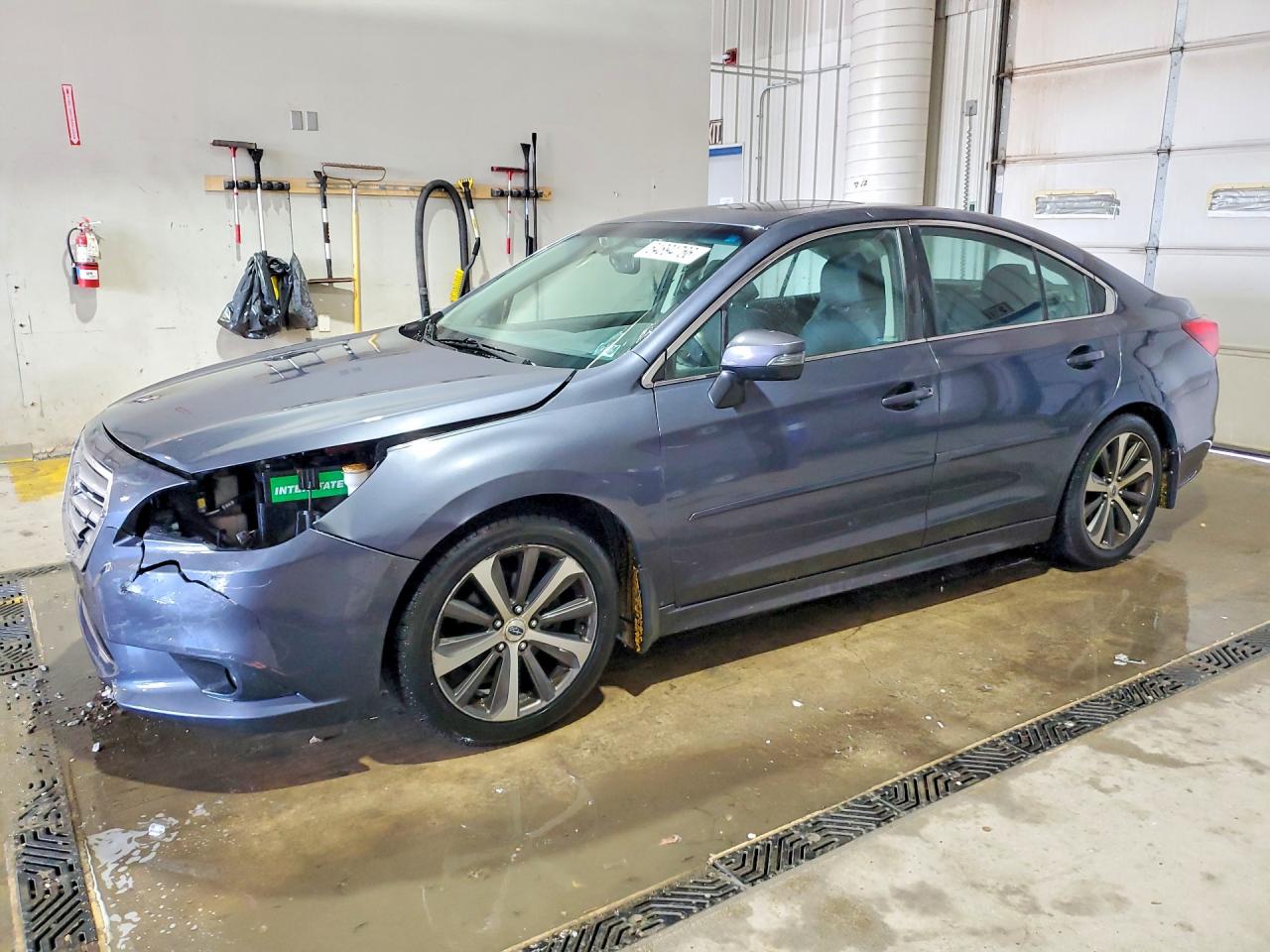 4S3BNAN62F3076193 · 2015 SUBARU LEGACY