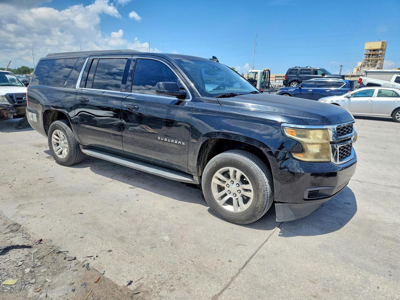 1GNSCHKC0HR207489 · 2017 CHEVROLET SUBURBAN · 4/13
