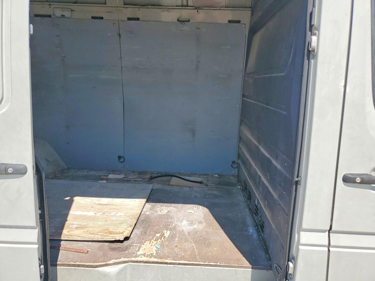 WD2PD643345602313 · 2004 DODGE SPRINTER · 11/13