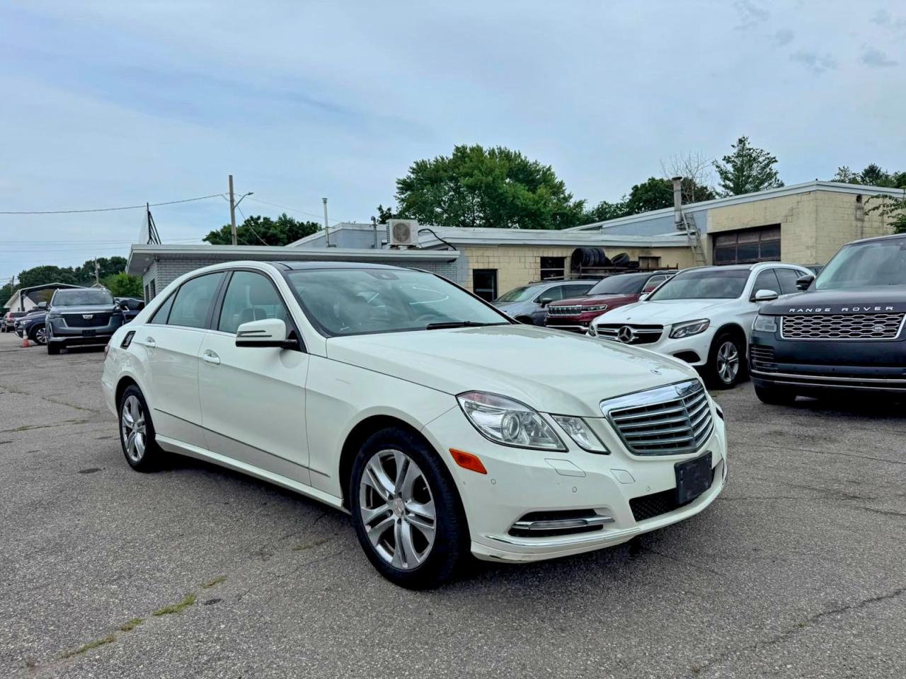 WDDHF8HB7BA349889 · 2011 MERCEDES-BENZ E