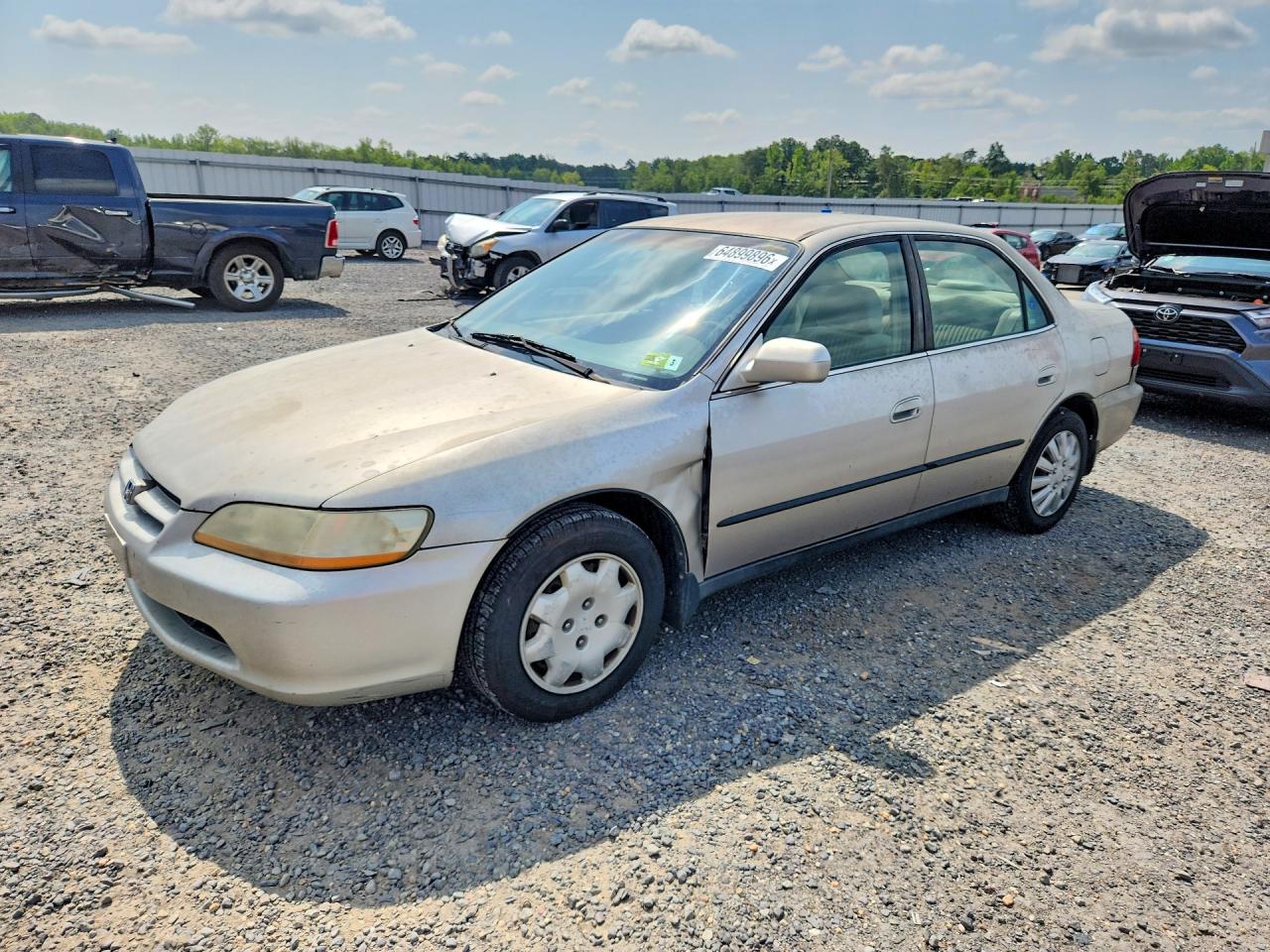 1HGCG5642WA197273 · 1998 HONDA ACCORD