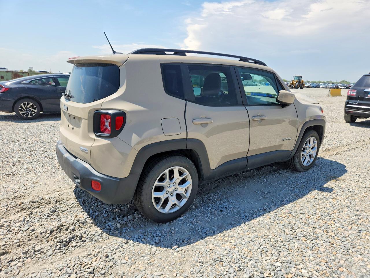 ZACCJABT5FPB77489 · 2015 JEEP RENEGADE · 3/13