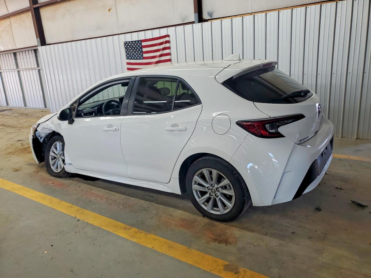 JTND4MBE8R3215946 · 2024 TOYOTA COROLLA HATCHBACK · 2/12