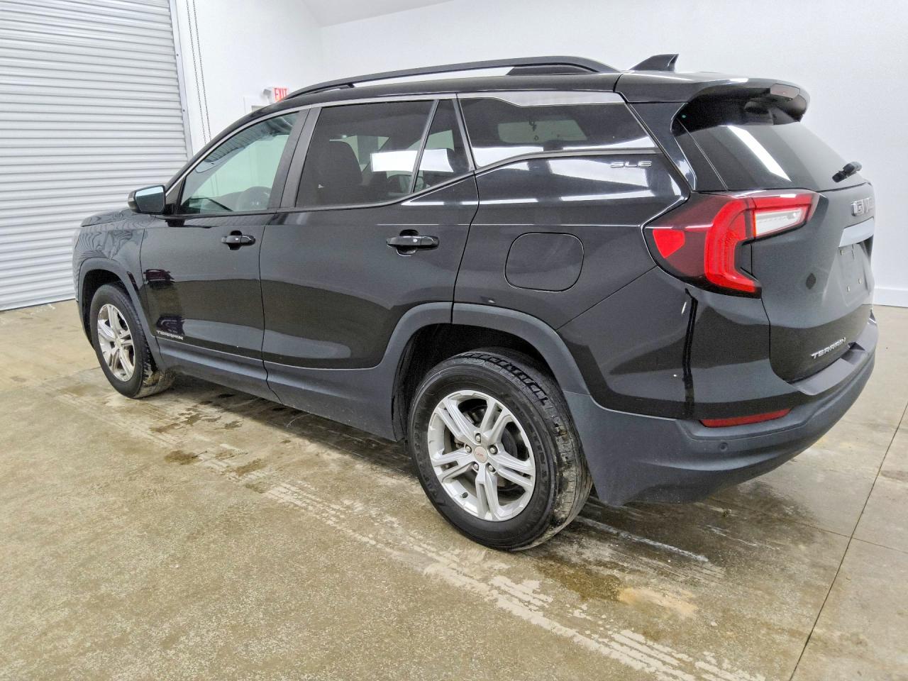 3GKALTEV9NL229325 · 2022 GMC TERRAIN · 2/13