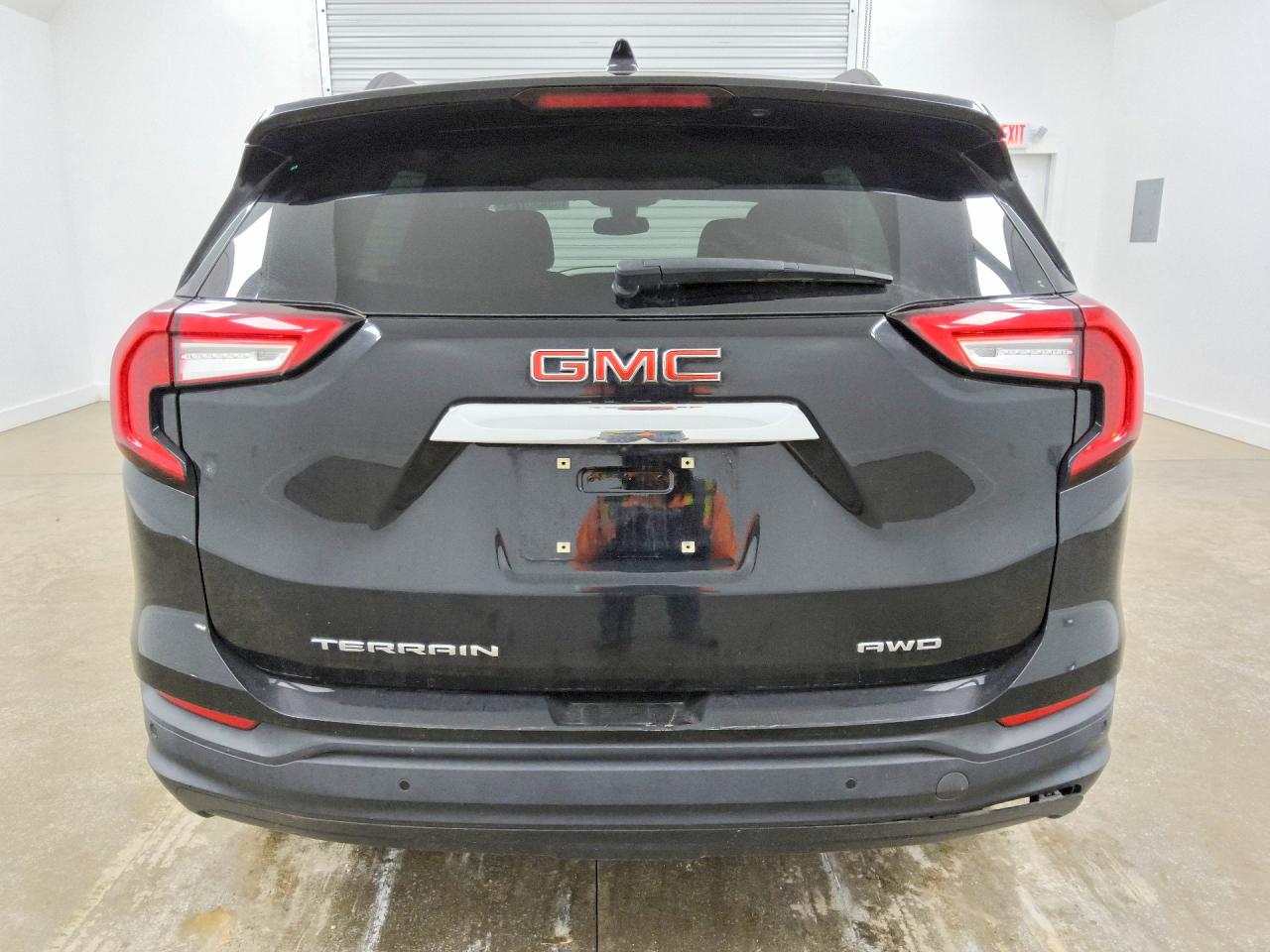3GKALTEV9NL229325 · 2022 GMC TERRAIN · 6/13
