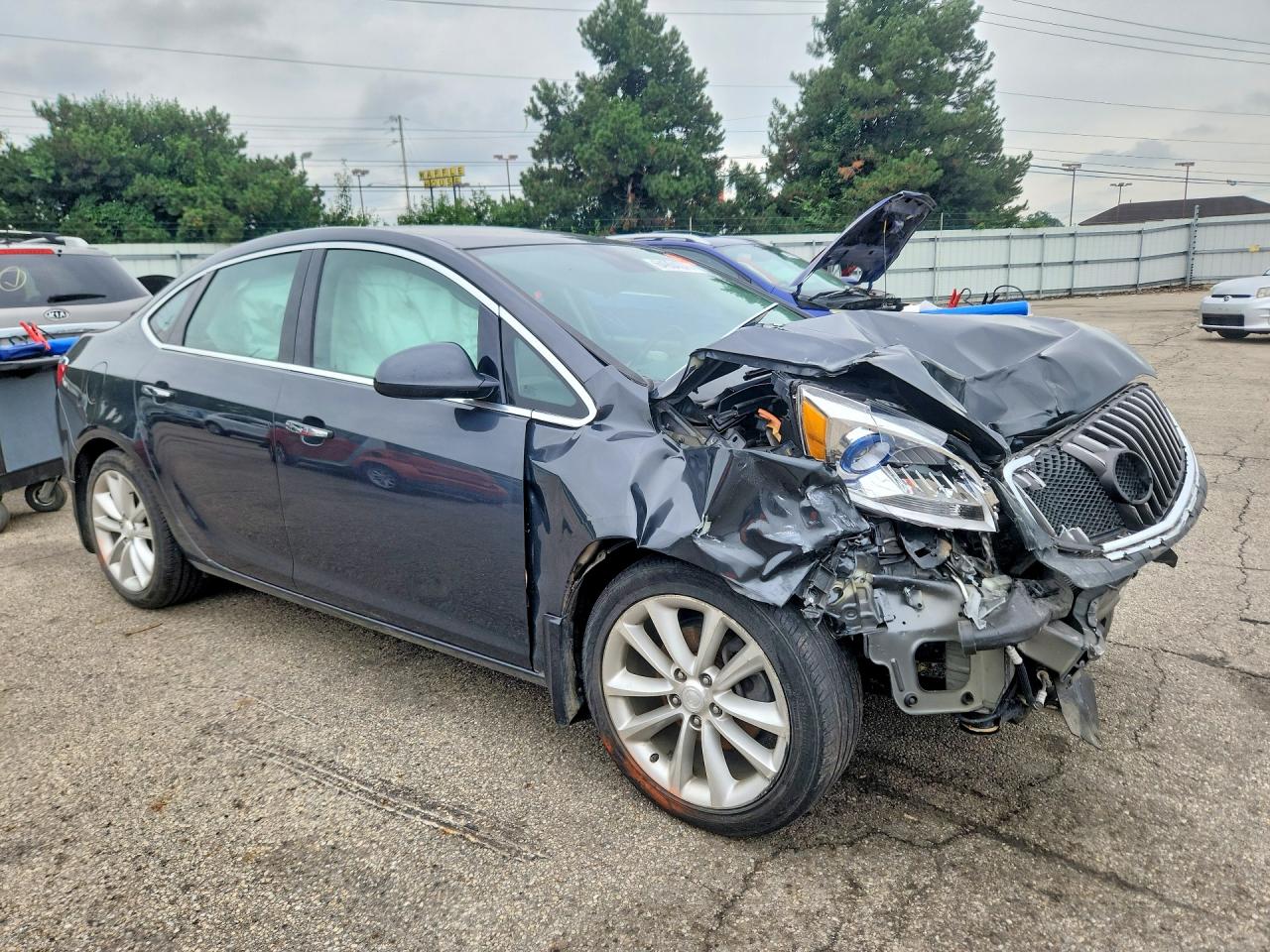 1G4PP5SK0E4210826 · 2014 BUICK VERANO · 4/12