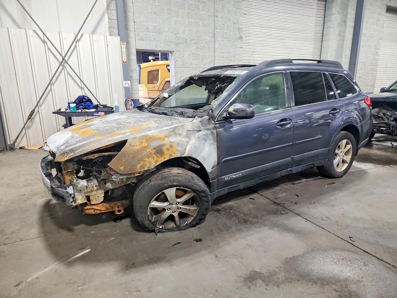 4S4BRCLC8E3294917 · 2014 SUBARU OUTBACK