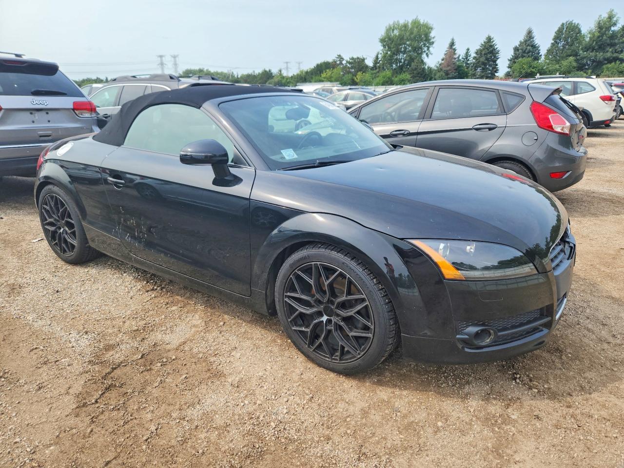 TRUMF38J581002028 · 2008 AUDI TT · 4/12