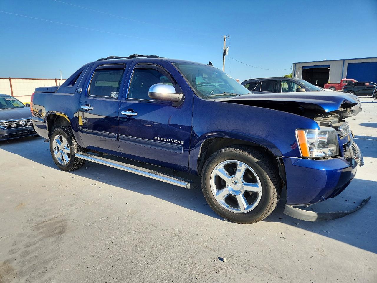 3GNMCEE02DG223339 · 2013 CHEVROLET AVALANCHE · 4/12