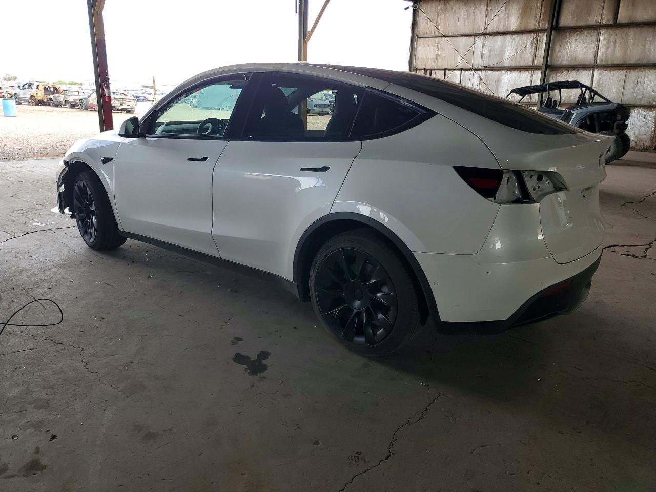 5YJYGDEEXMF140011 · 2021 TESLA MODEL Y · 2/13