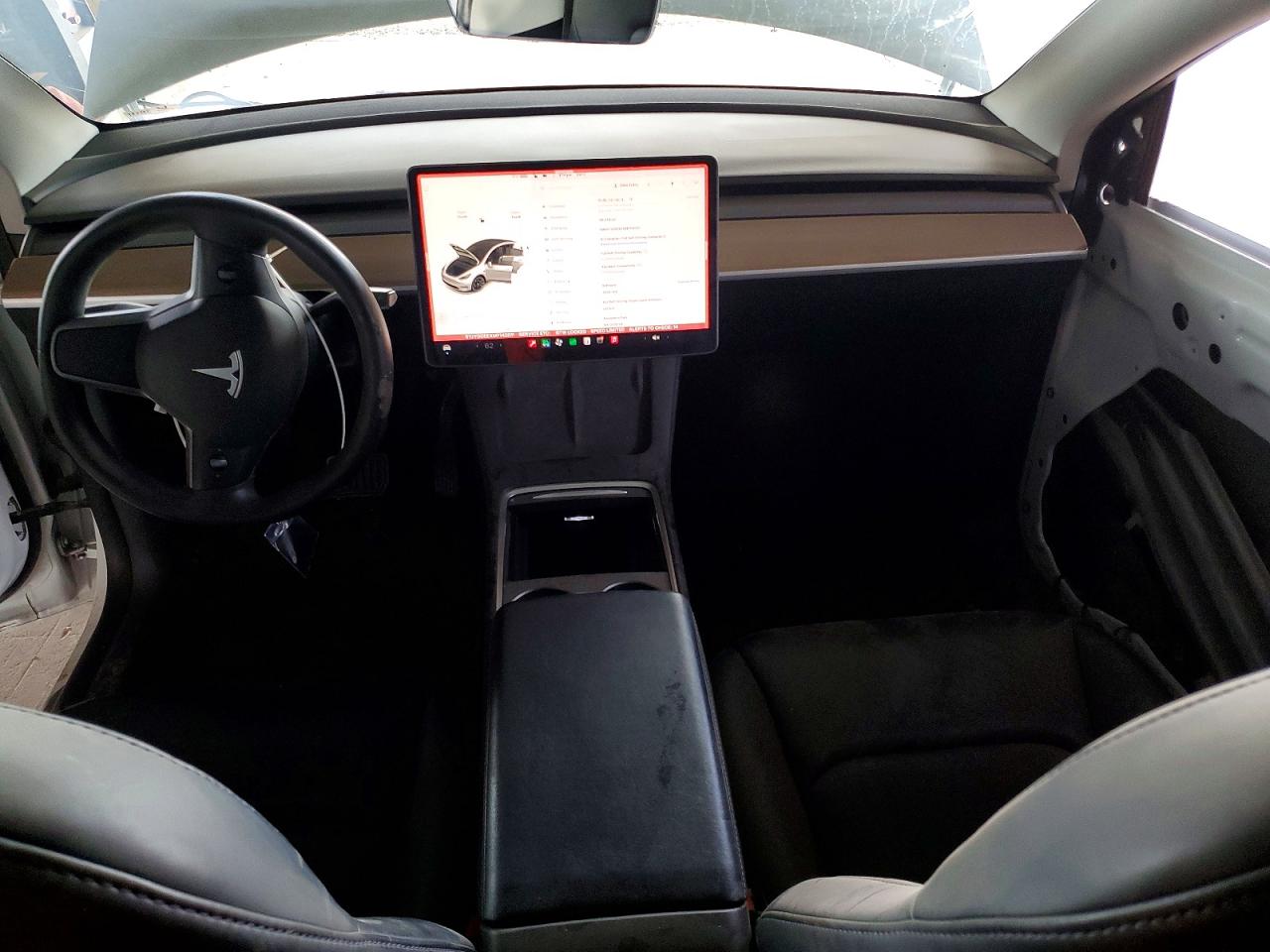 5YJYGDEEXMF140011 · 2021 TESLA MODEL Y · 8/13