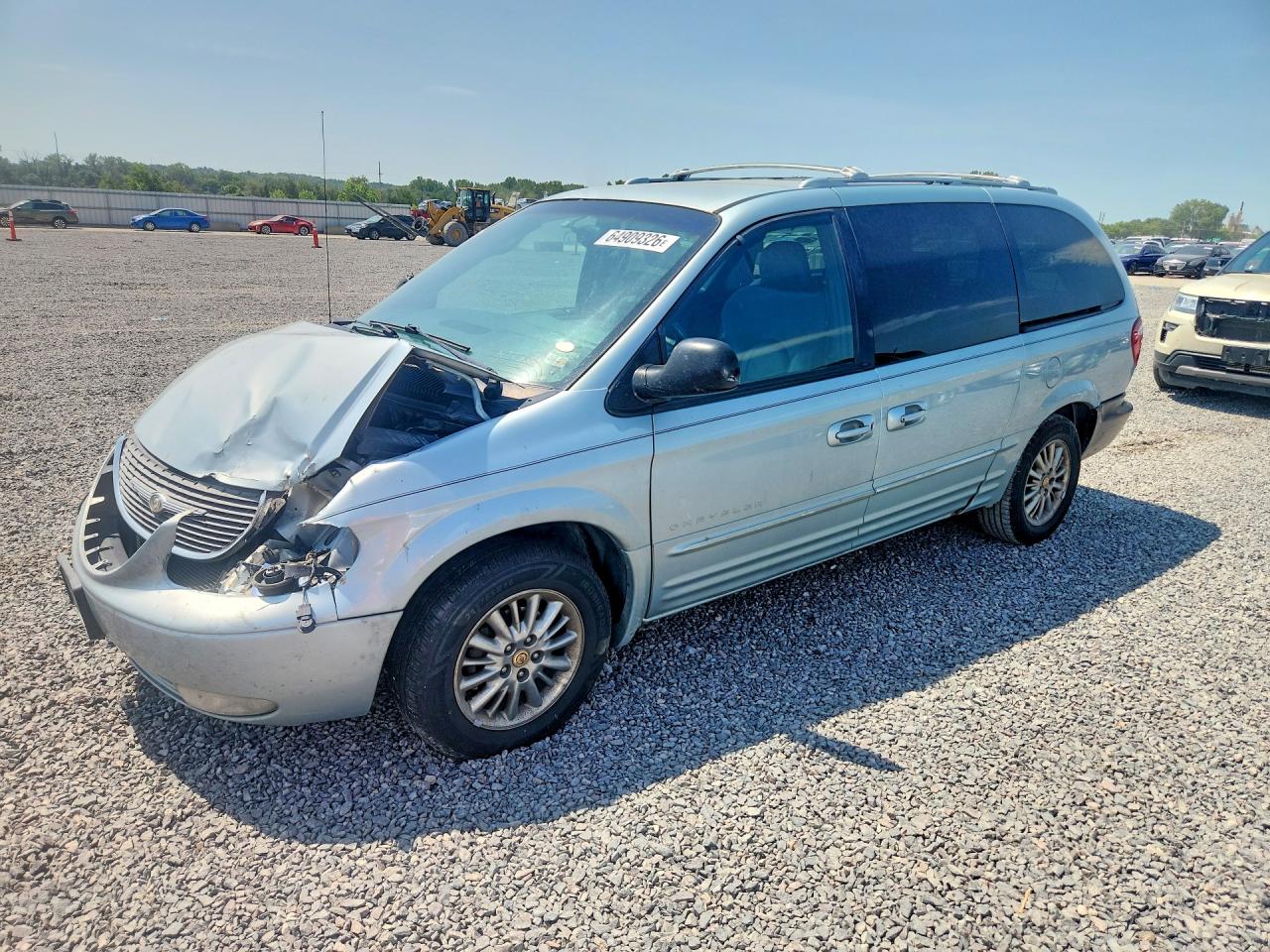 2C8GP64L11R340734 · 2001 CHRYSLER TOWN & COUNTRY