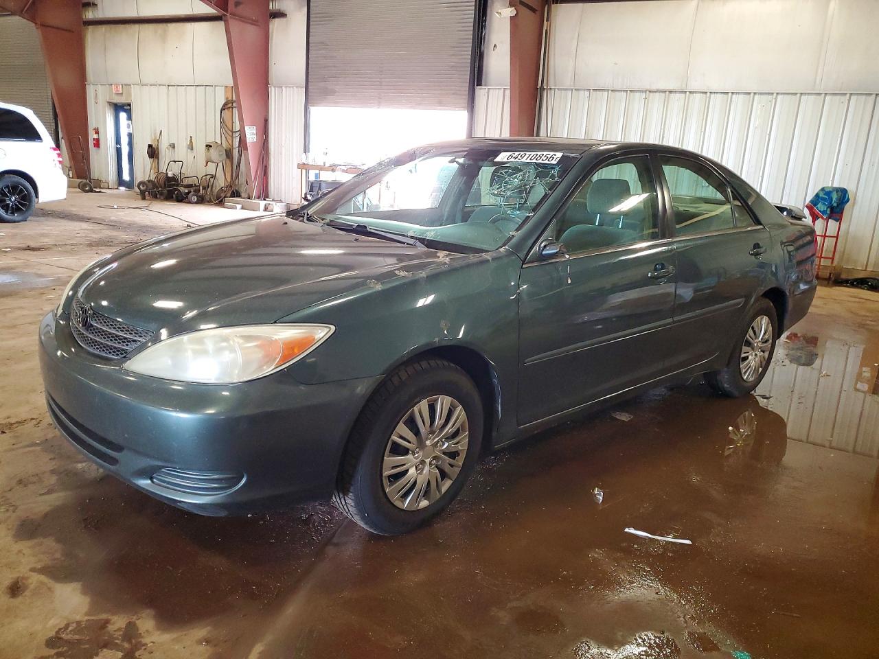 4T1BE32KX4U358582 · 2004 TOYOTA CAMRY